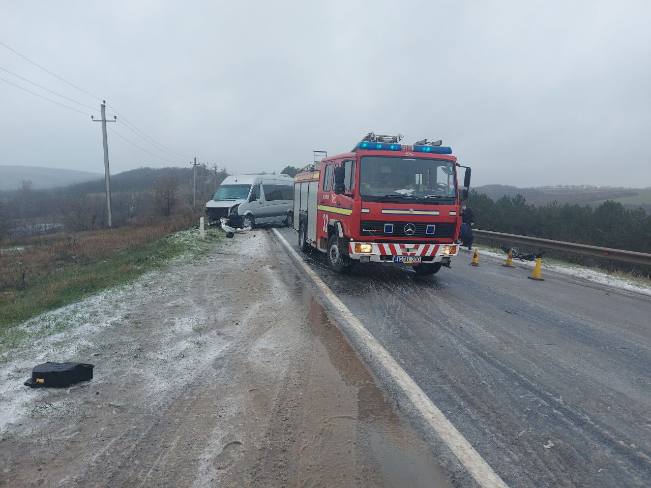 ФОТО) Один человек погиб, второй в тяжелом состоянии: цепная авария в  Ниспоренах - RUPOR