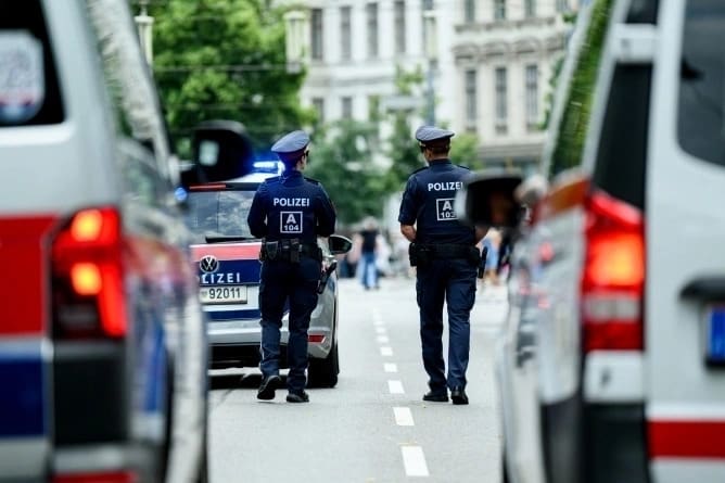 Краденая техника под матрасами: в Австрии арестовали гражданина Молдовы