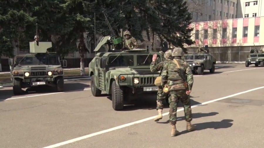 Молдова планирует купить военные грузовики вместе с Румынией