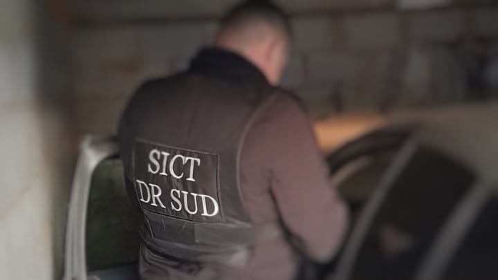 Обыски по делу о поддельных документах: кого подозревают