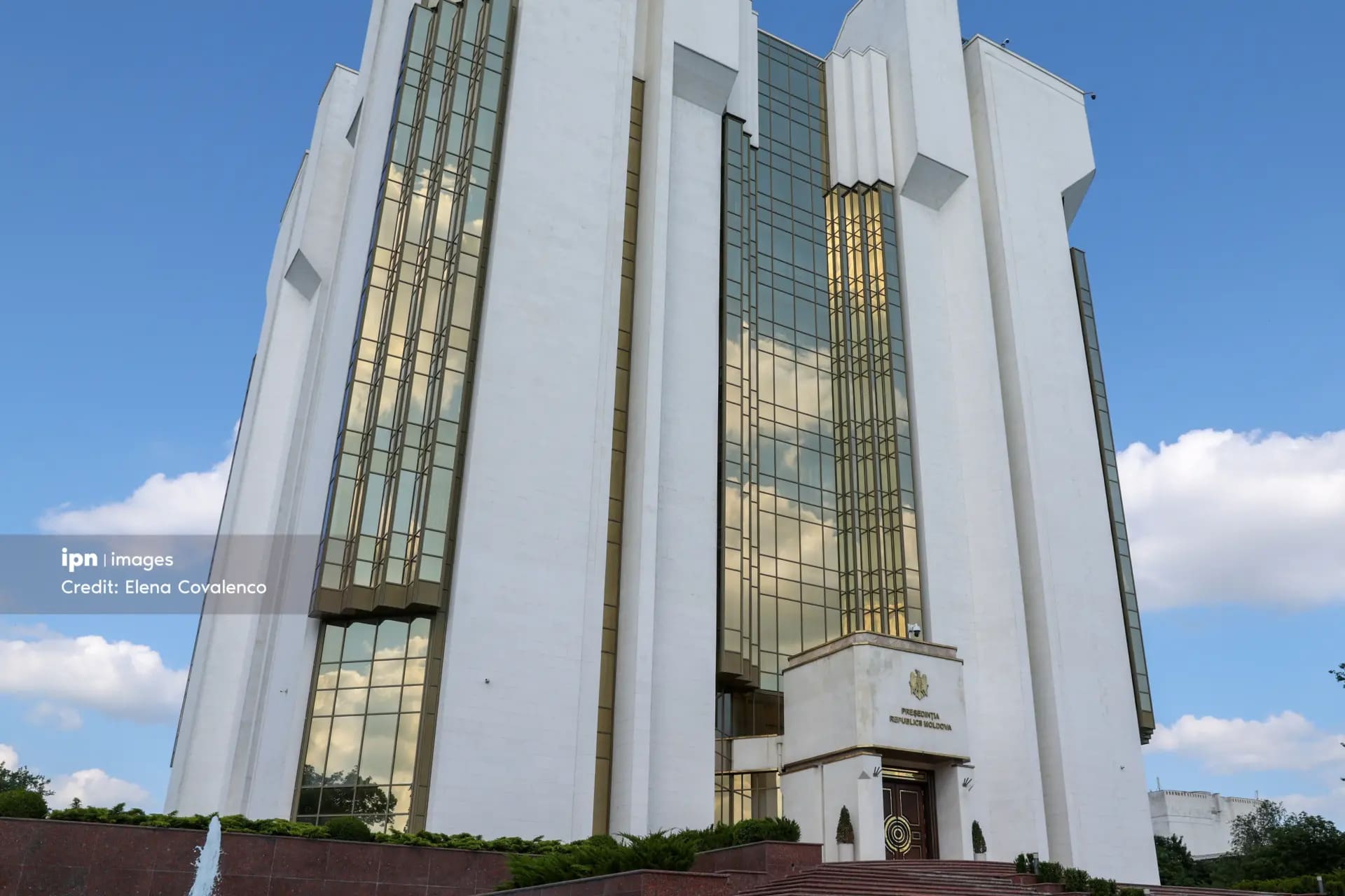 Майя Санду назначила четырех новых послов Молдовы в четырех странах