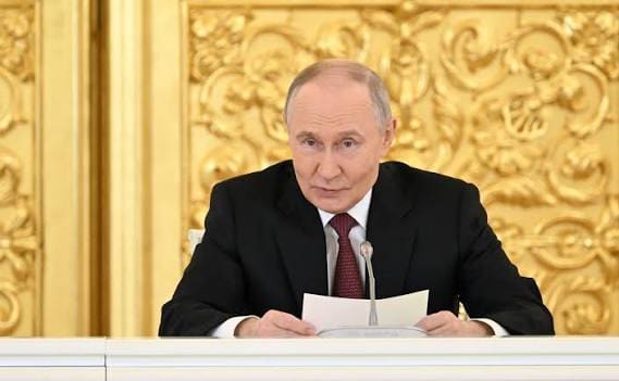 Путин сослался на «генетические исследования» при обсуждении мирного соглашения с Украиной