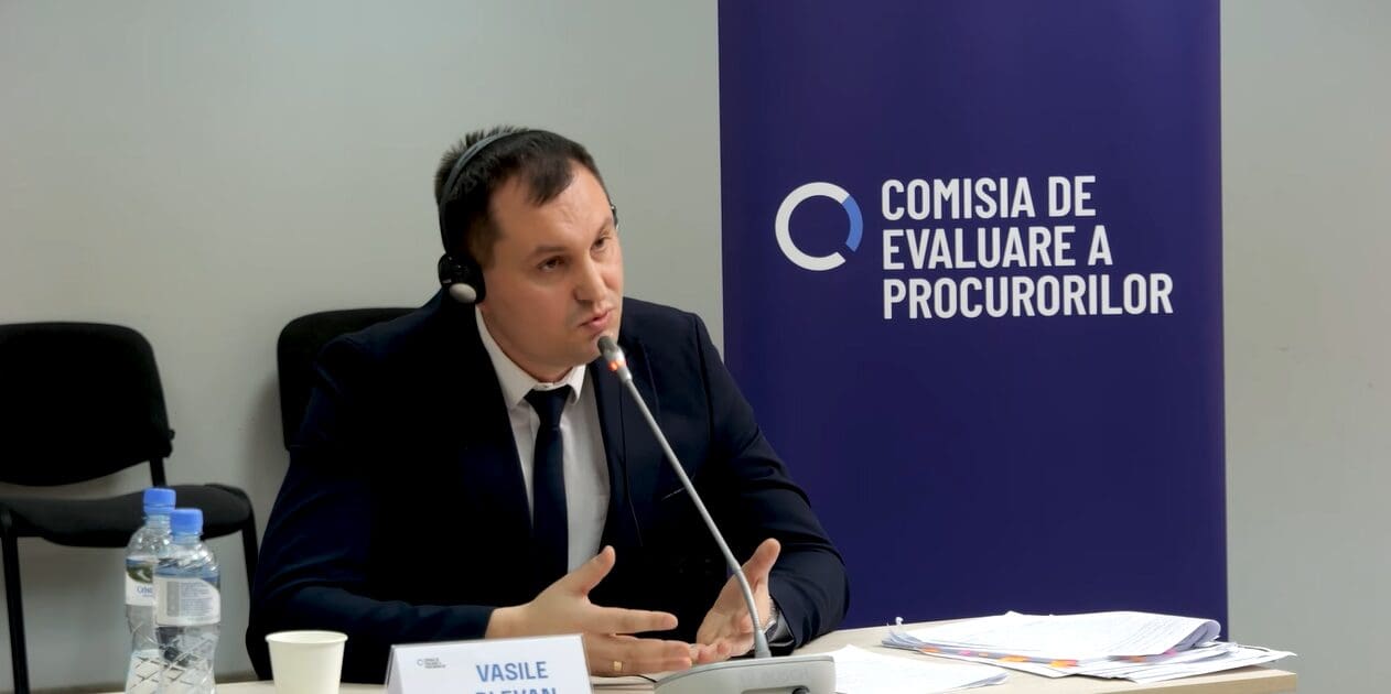 Прокурор Василий Плеван обиделся на критику в эфире и пожаловался регулятору